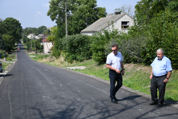 Nowa nawierzchnia asfaltowa w Strzeżowie I